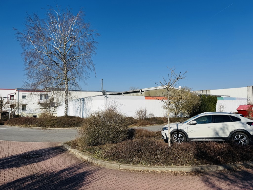 Westansicht Lagerhalle