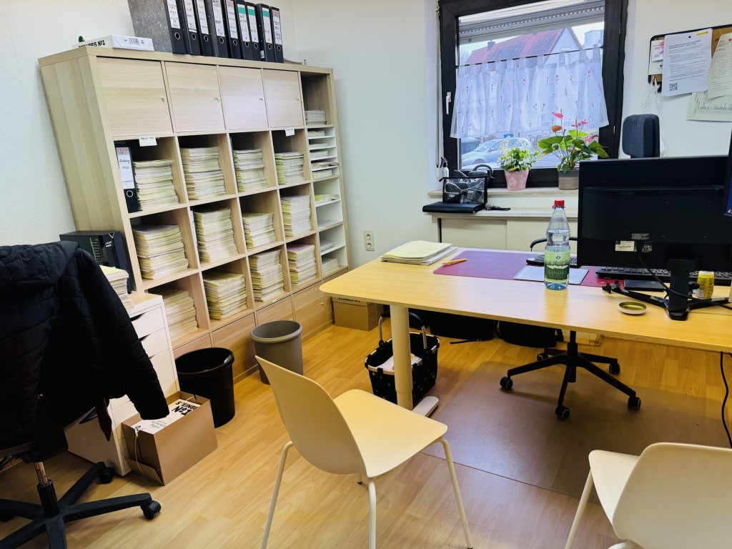 Büro 1
