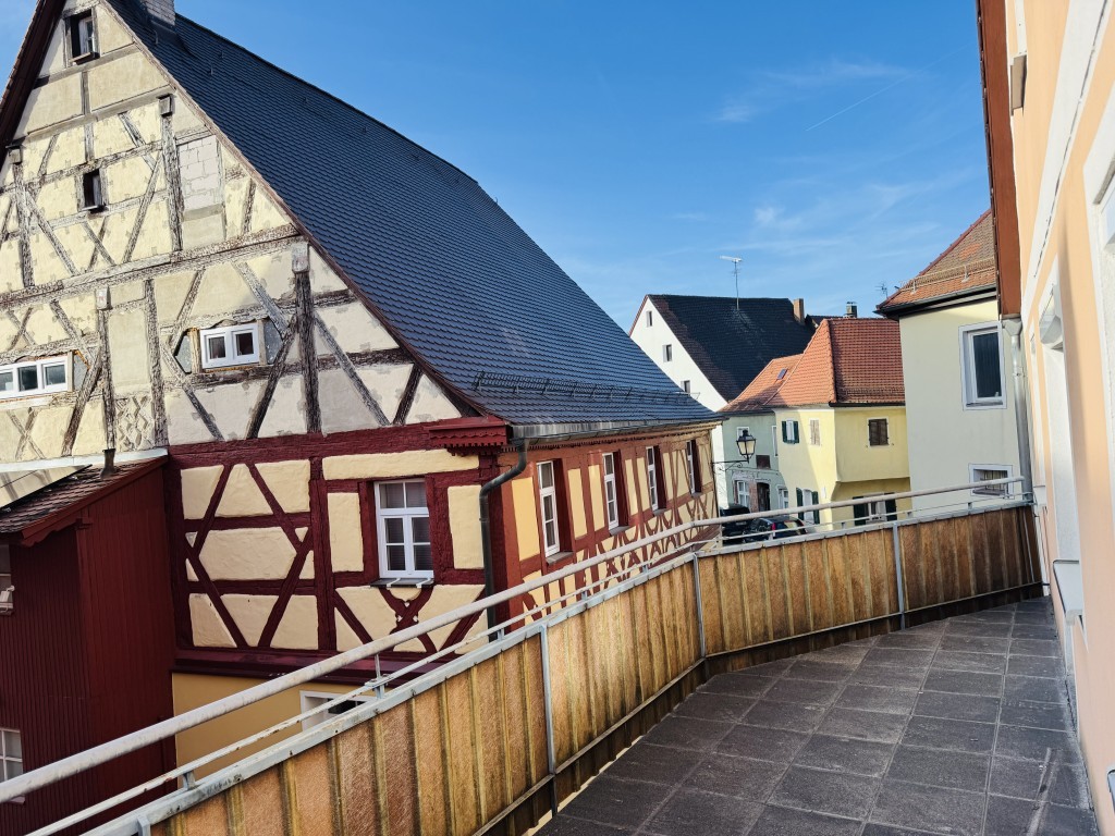 Balkon OG